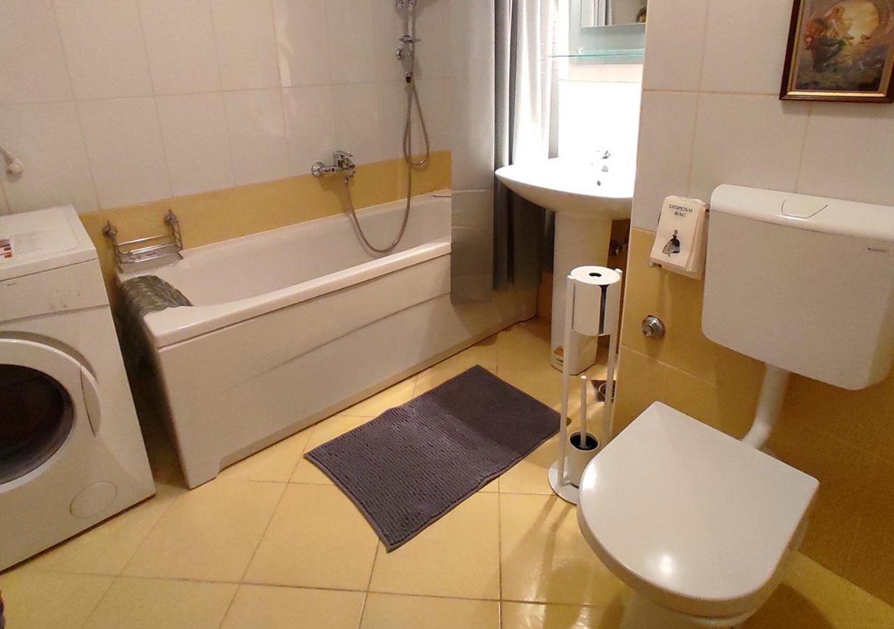Apartment Idlerocks Трогир Экстерьер фото